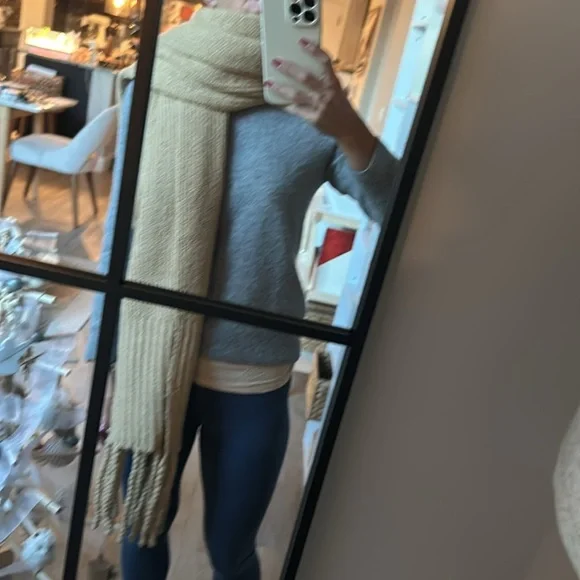 🍁 Free 🍁  People Scarf Beige - Picture 7 of 12